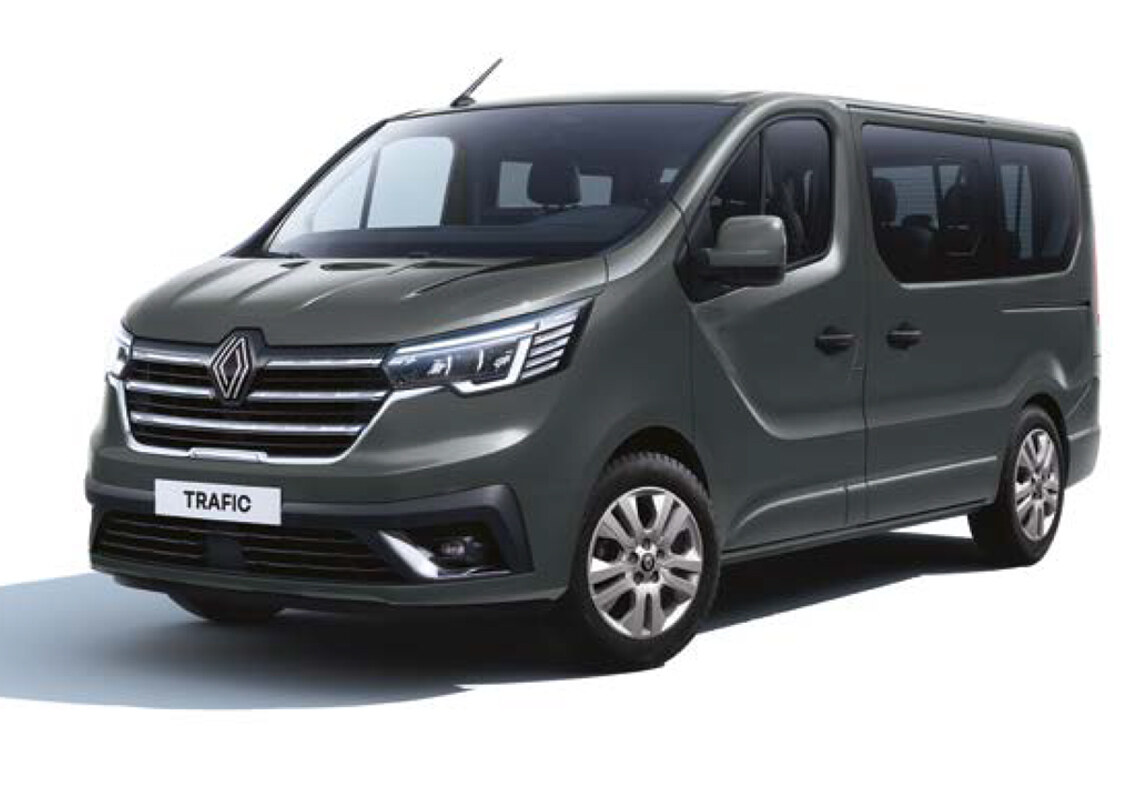 Minibus Van 9 places Standard